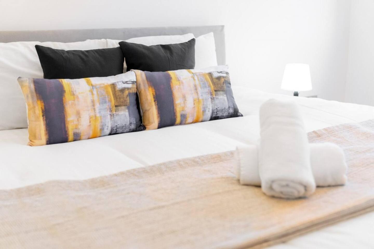 Loft Style Apartment - Near City Centre - Smart Tv- Wifi - Parking - Top Rated - 3Nt Birmingham Luaran gambar